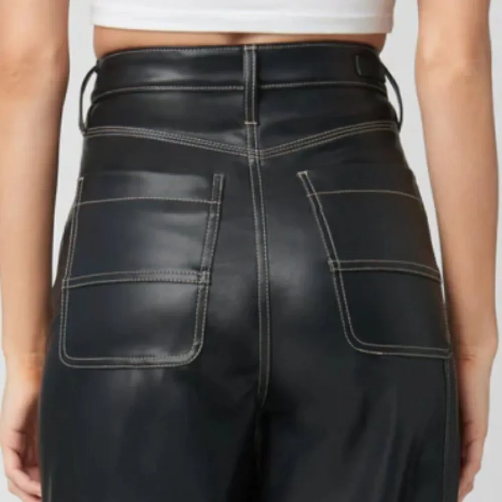 BLANKNYC Vegan Leather Black (City Bound) Carpenter Pants size 30 NWT